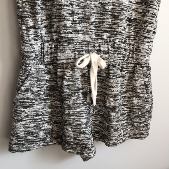 Garage Comfy Romper - Picture 4 of 7